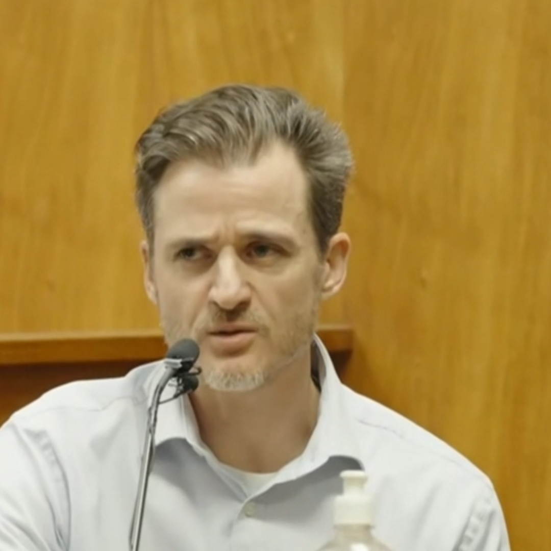 Maui doctor accused of trying to murder wife takes stand, claims self-defense