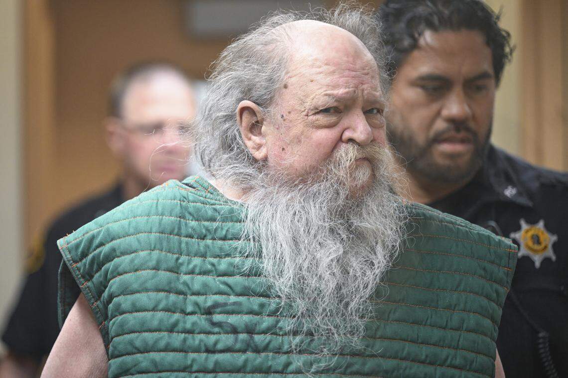 Estranged husband arrested for murder in 1992 Pierce County cold case