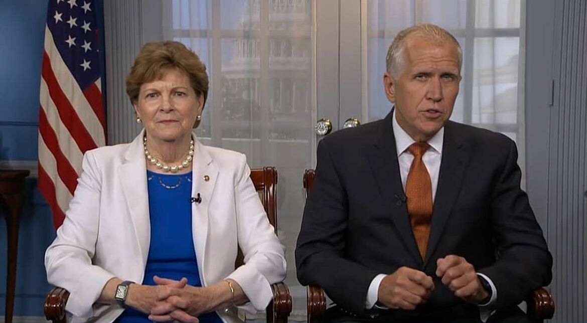 Nhóm thượng nghị sĩ lưỡng đảng phản đối rút Mỹ khỏi NATO