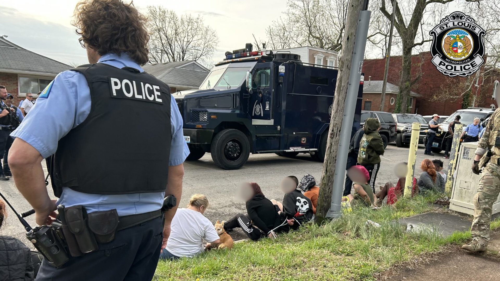 Dozens forced to leave condemned apartments after St. Louis police raid ...
