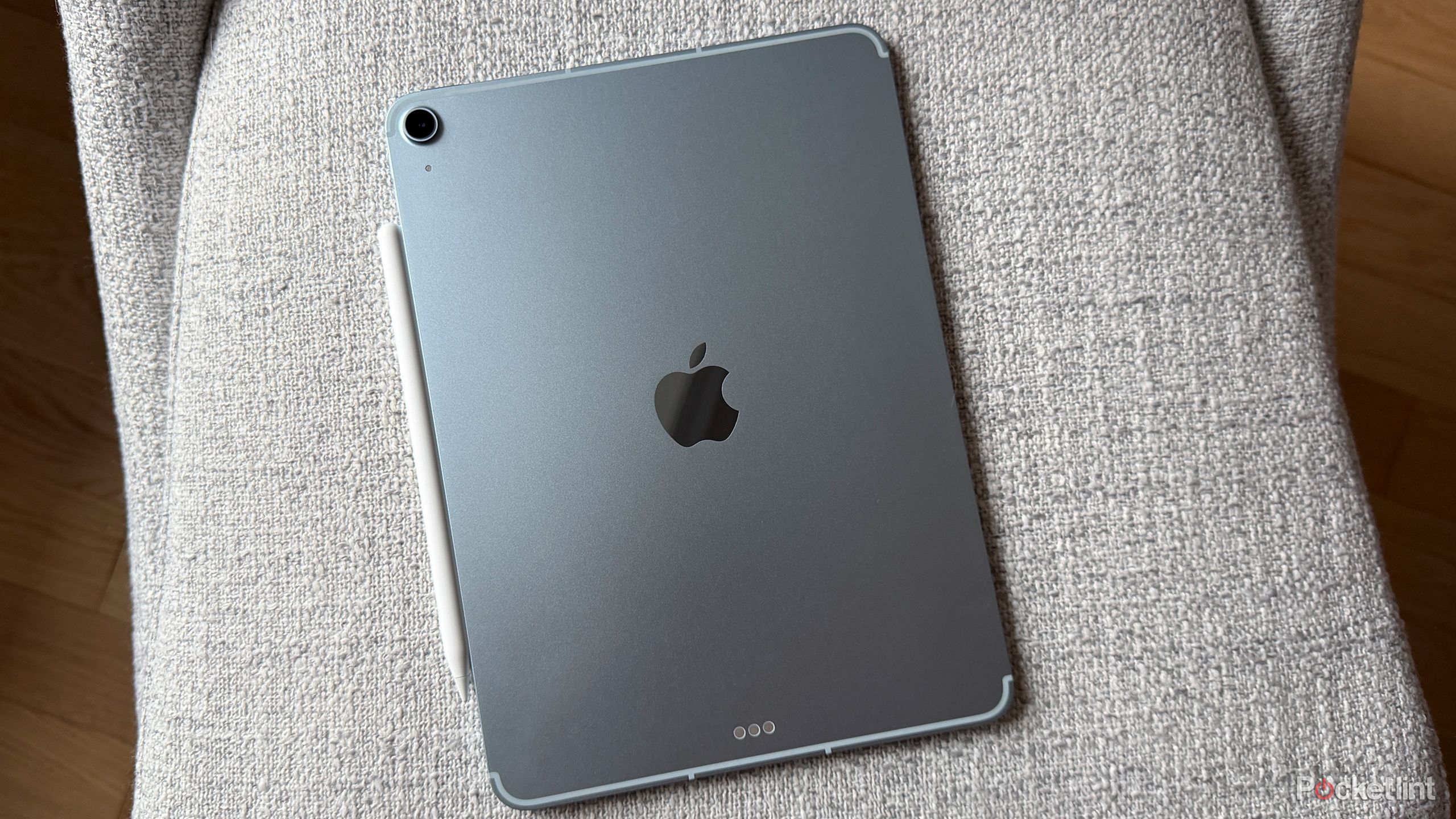 Don’t get burned (literally) by these risks when you’re buying a used iPad