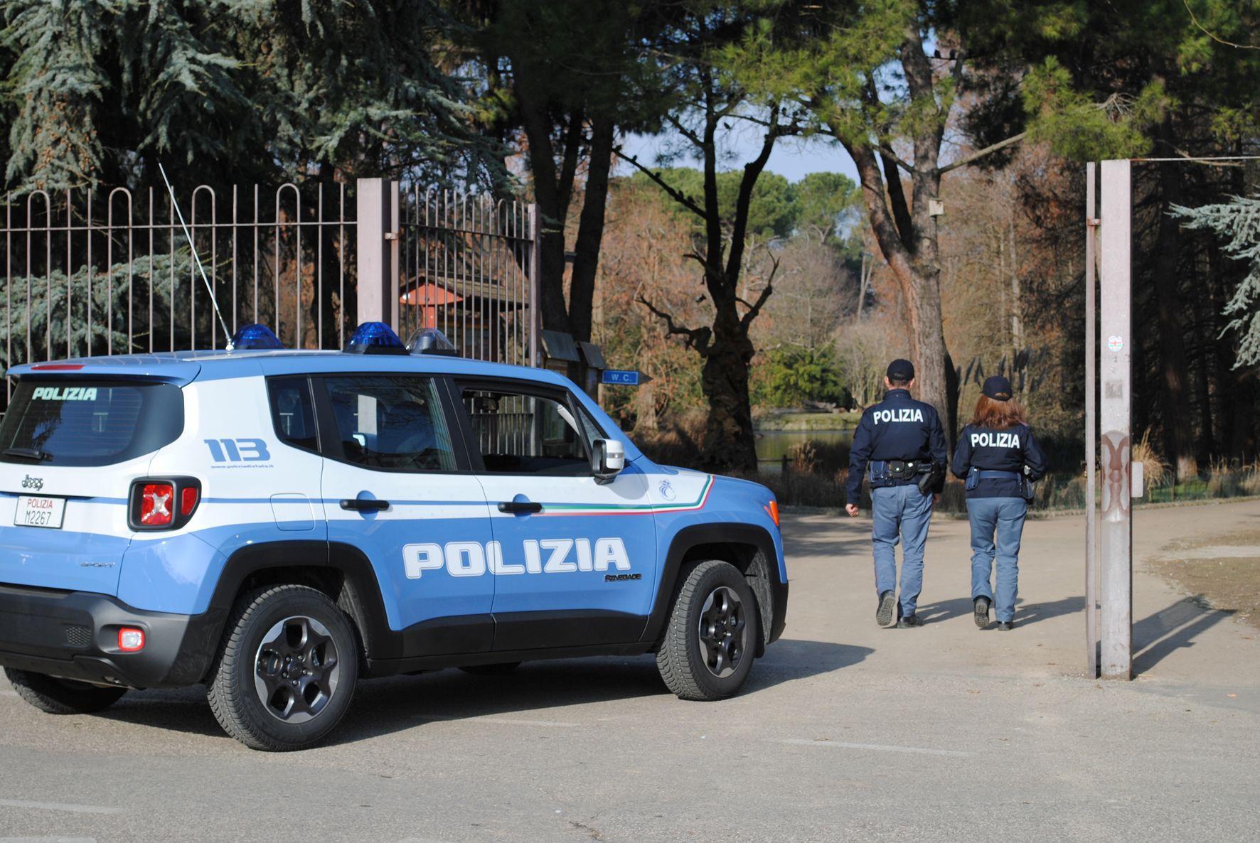 Arluno, in casa il bazar della droga: arrestato spacciatore