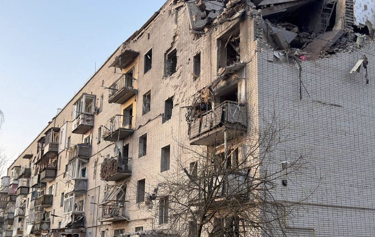 Russia launches mass drone and missile attack across Ukraine overnight<br>