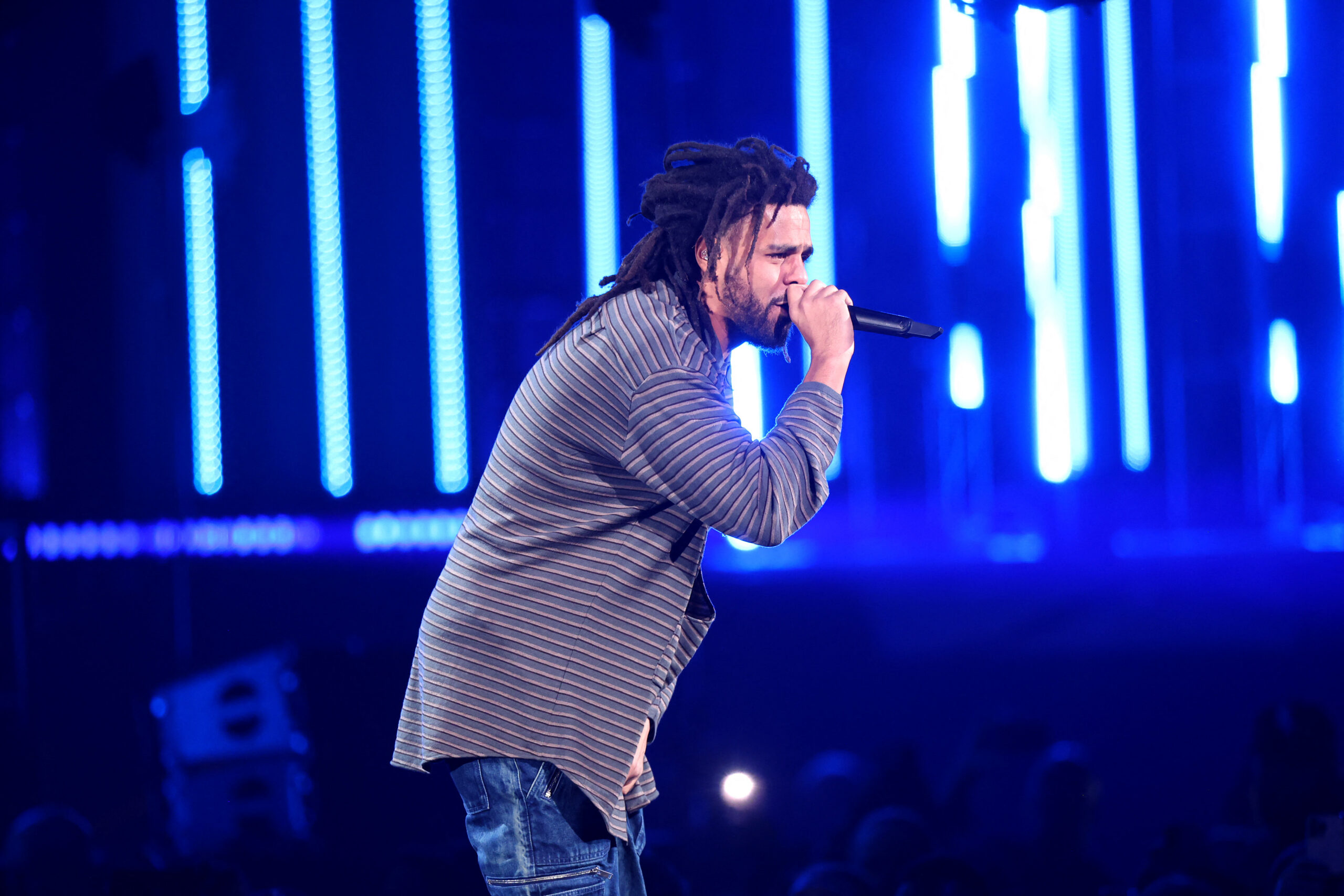 American rapper J Cole joins Chinese basketball team