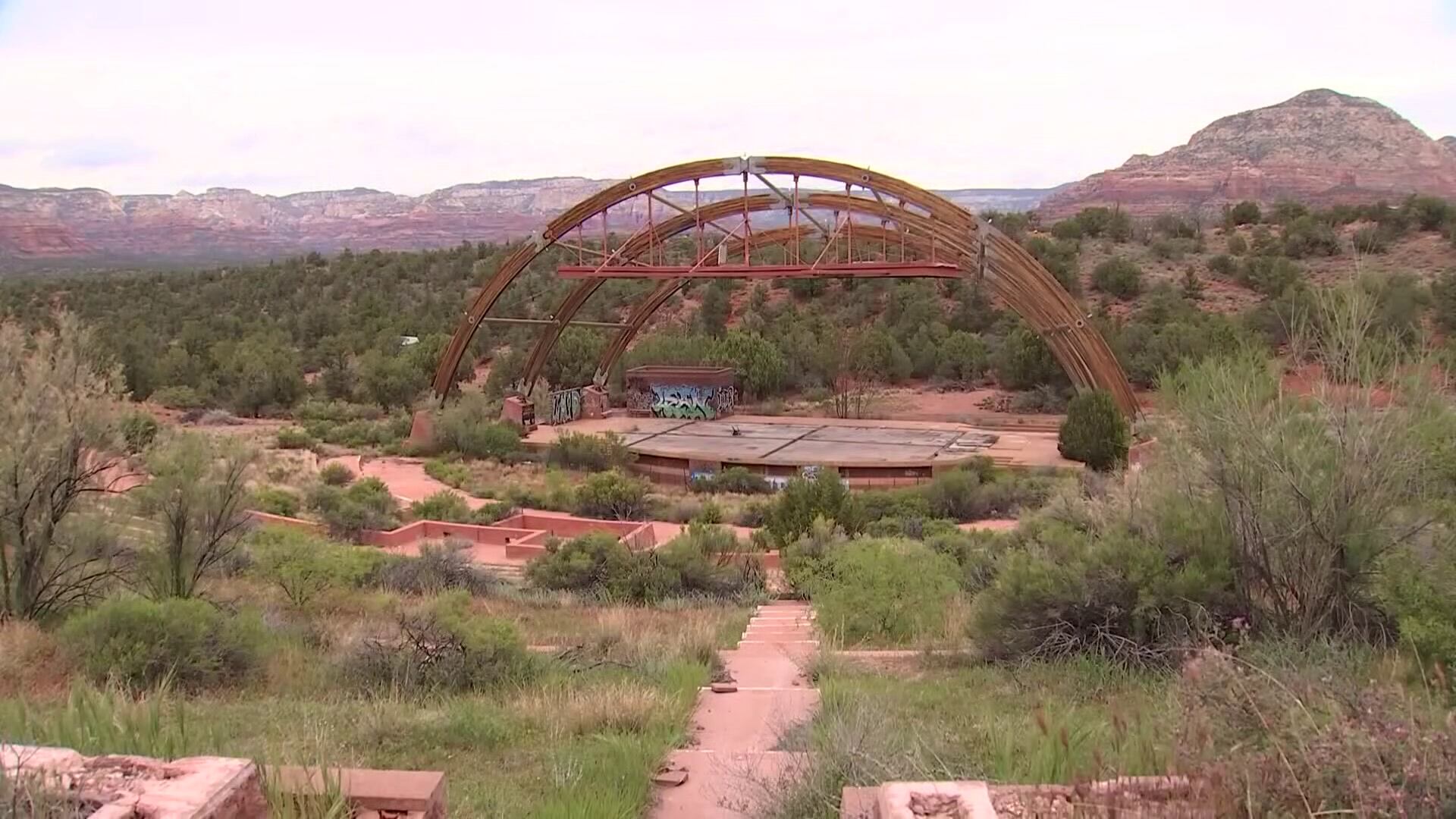 Sedona nonprofit trying to save 25-year-old abandoned amphitheater