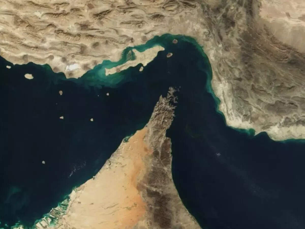 40 countries discuss reopening Strait of Hormuz after Iran blockade