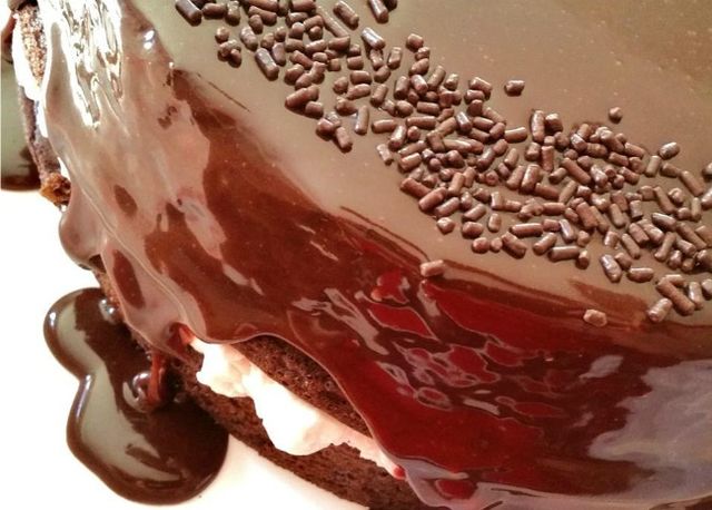 Giant Ding Dong Cake