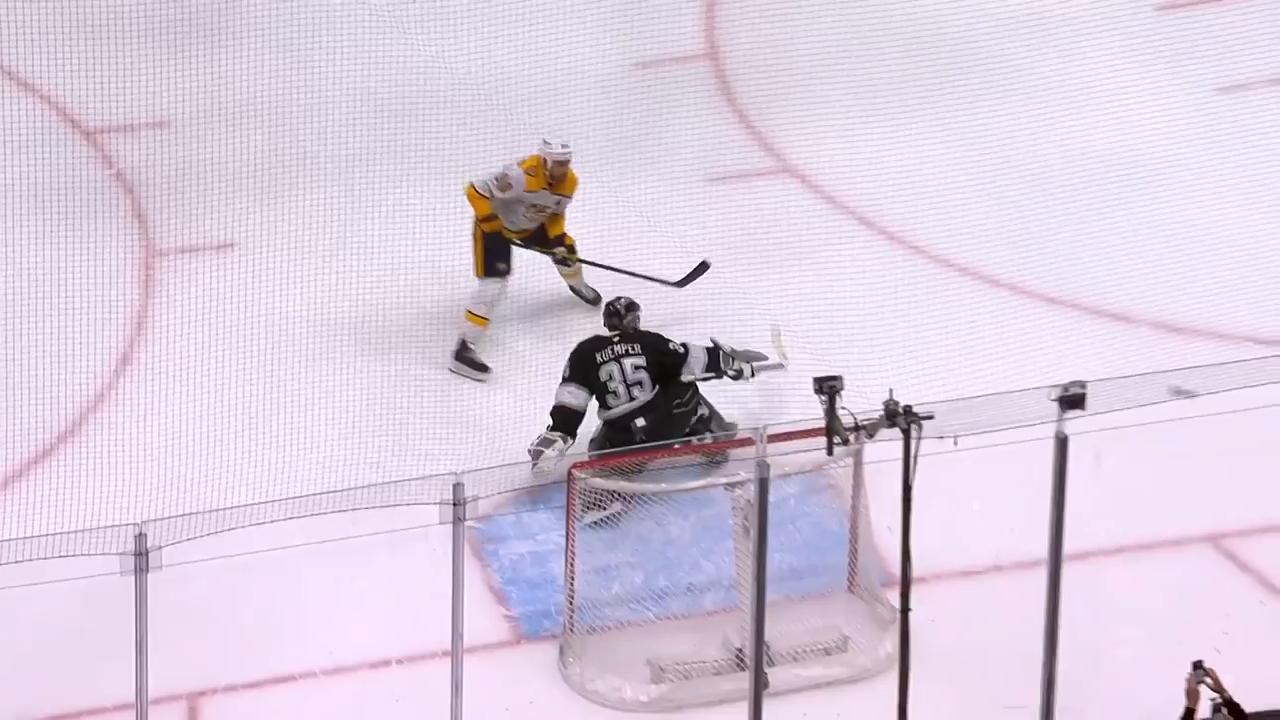 Moment: Predators get extremely rare NHL penalty shot after Kings ...