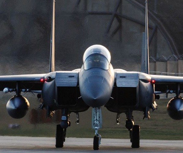 Reports: Iran shoots down US fighter jet