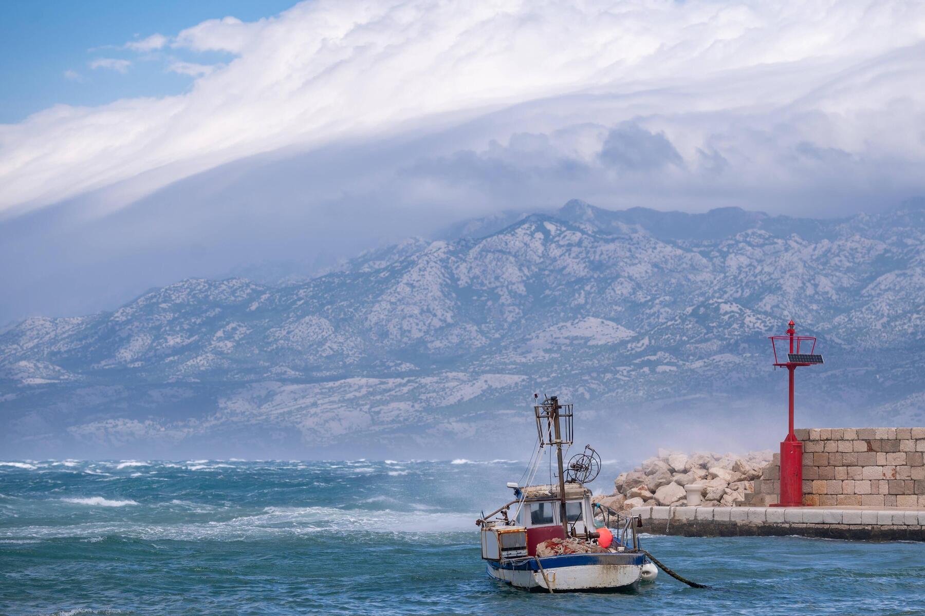 Starke Bora und Reiseverkehr sorgen weiterhin für Behinderungen in Kroatien