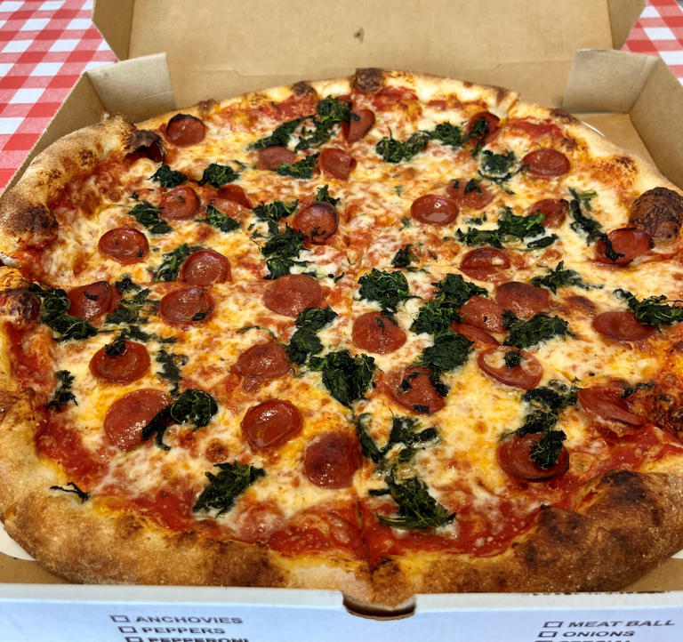 Third-place finish lands Fort Myers pizza shop in national spotlight