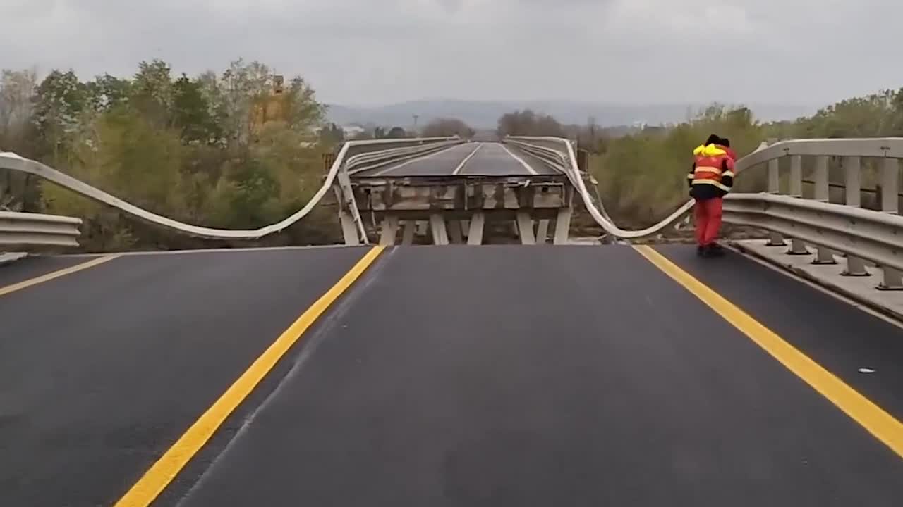 Rescue mission launched as bridge collapses and motorist goes missing