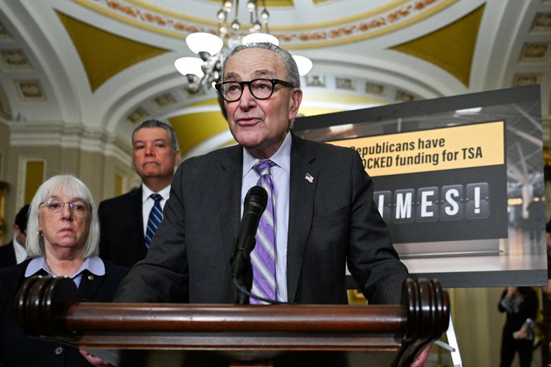 Senators urge Trump to bar Chinese automakers from building cars in US<br><br>