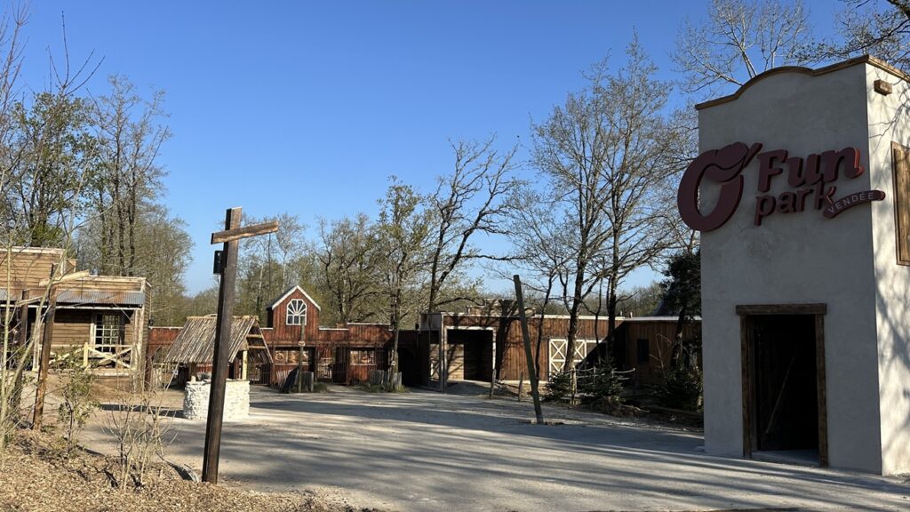 En Vendée le parc O’Fun Park se transforme en un véritable royaume du ...