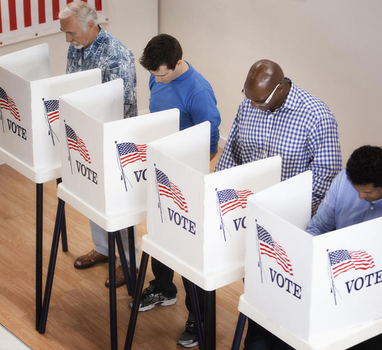 Florida poll shows majority oppose midcycle redistricting plan