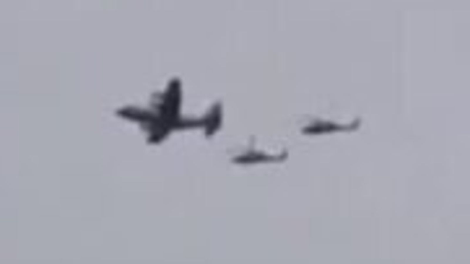 Video believed to show US rescue mission in Iran