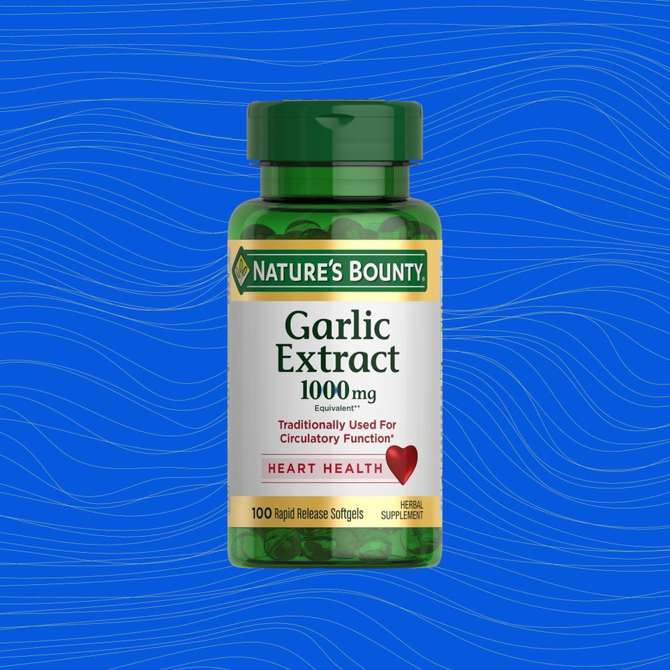 Bottle of Natures Bounty Garlic Extract supplement