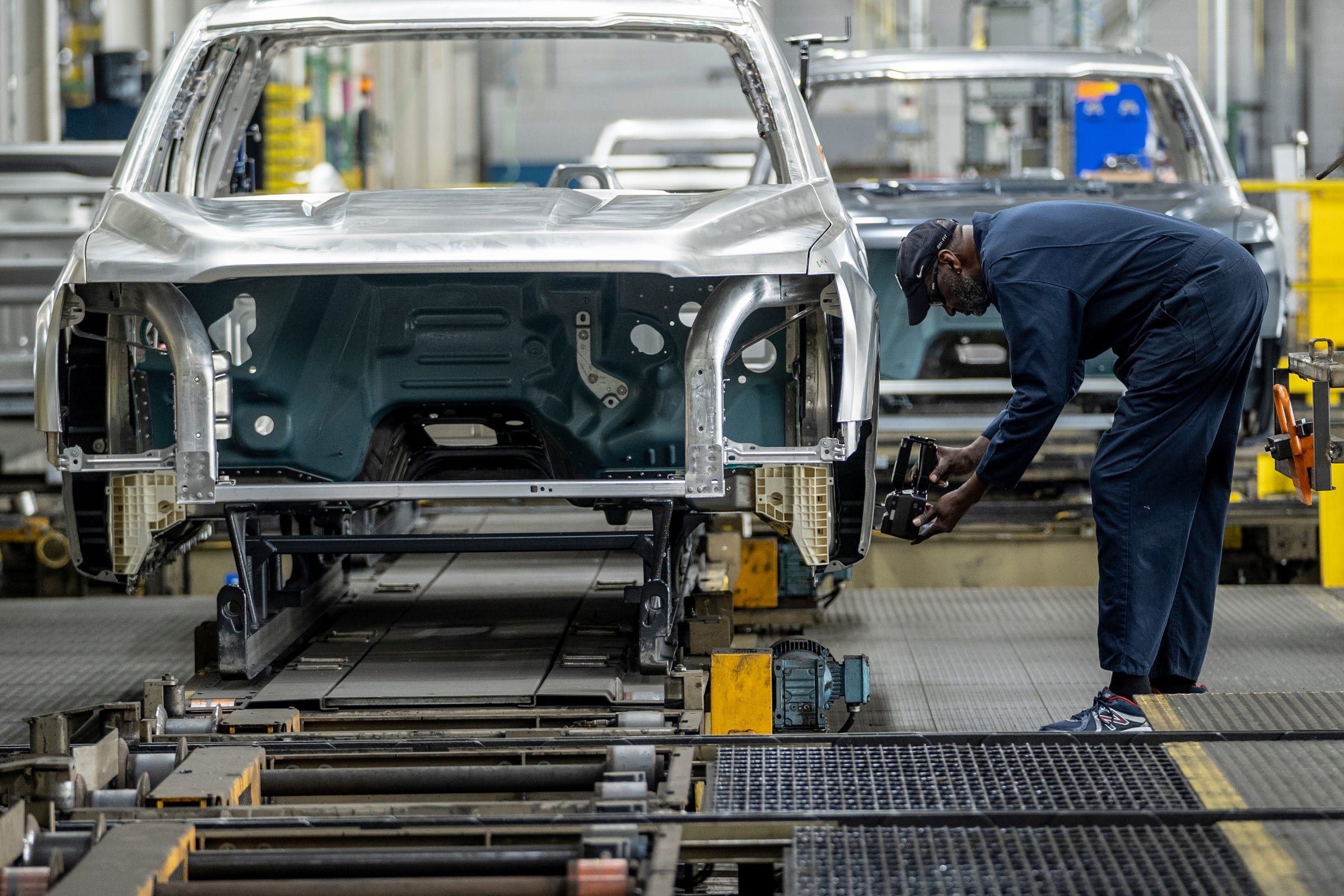 How Ford plans to rebuild truck inventory after supplier disruptions