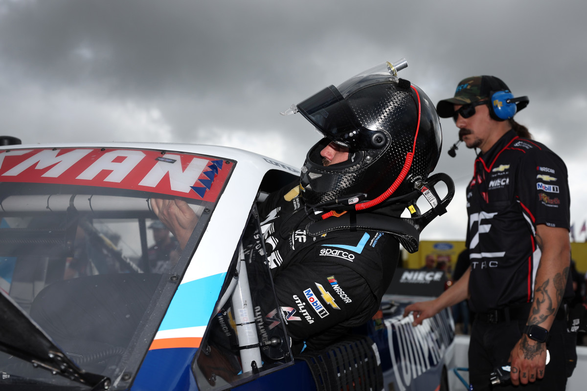 NASCAR Craftsman Truck Series qualifying, starting lineup from Rockingham