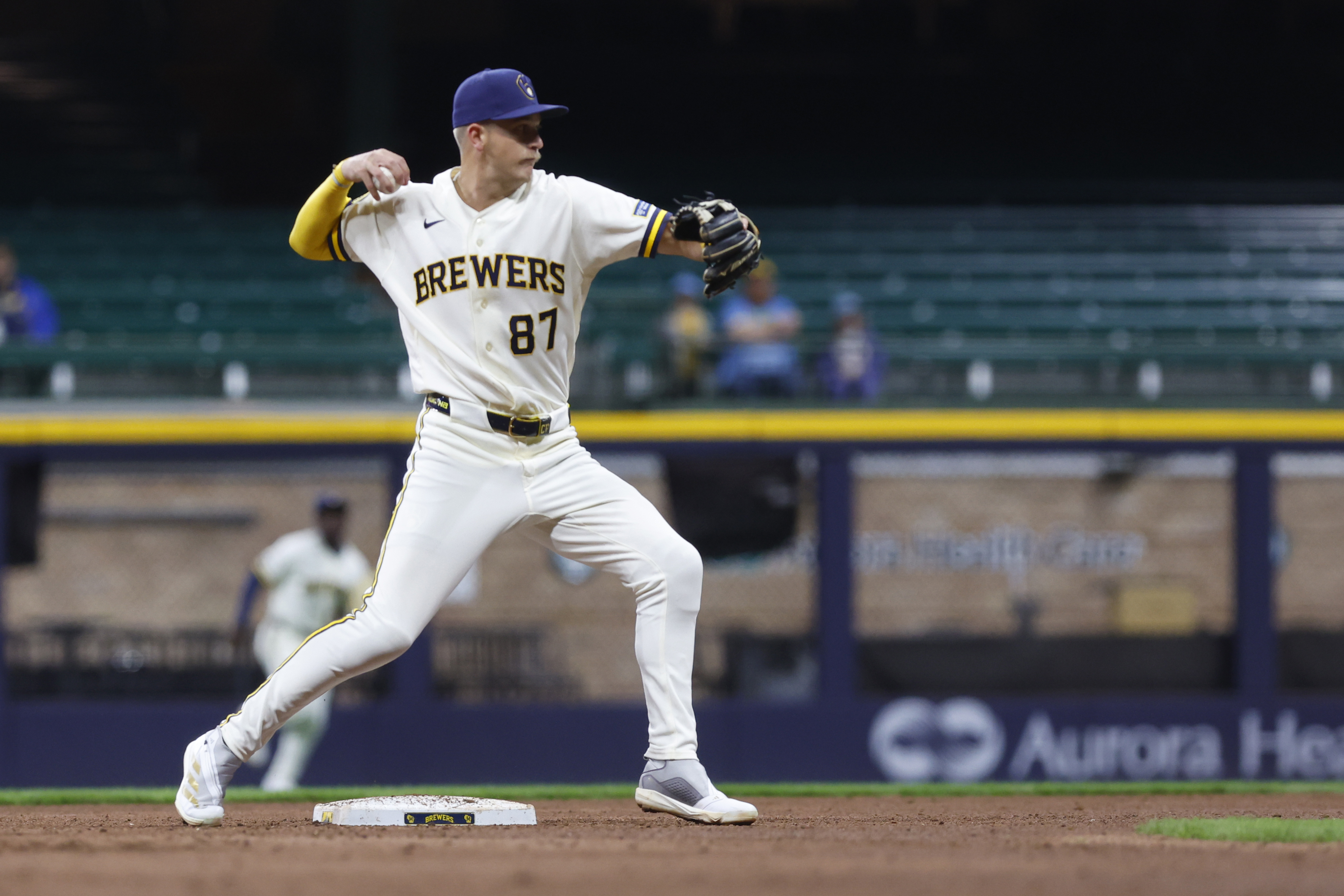 Brewers make Cooper Pratt’s massive contract extension official
