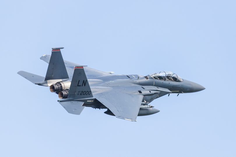 US pilot rescued after Iran downs fighter jet as desperate search for ...