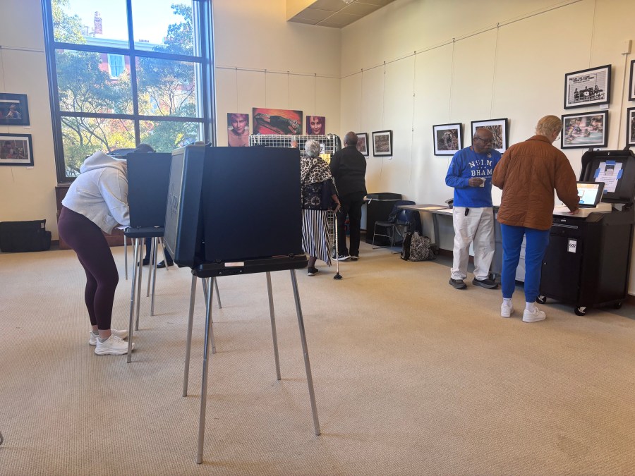 New poll shows majority of likely voters support or are leaning toward supporting Virginia’s redistricting referendum<br>