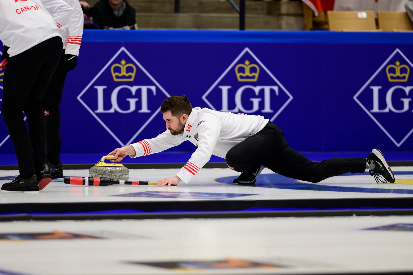 Dunstone beats Scotland 9-7 in semis, will play for world men's curling ...