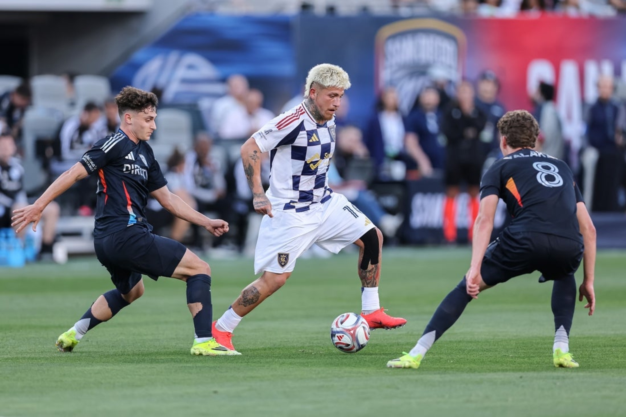 Real Salt Lake aim to continue hot streak vs. lowly Sporting KC