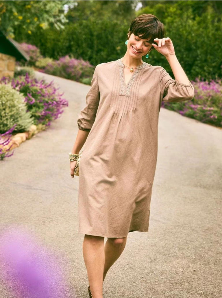 The search for an easy spring dress with sleeves ends here—perfect for ...