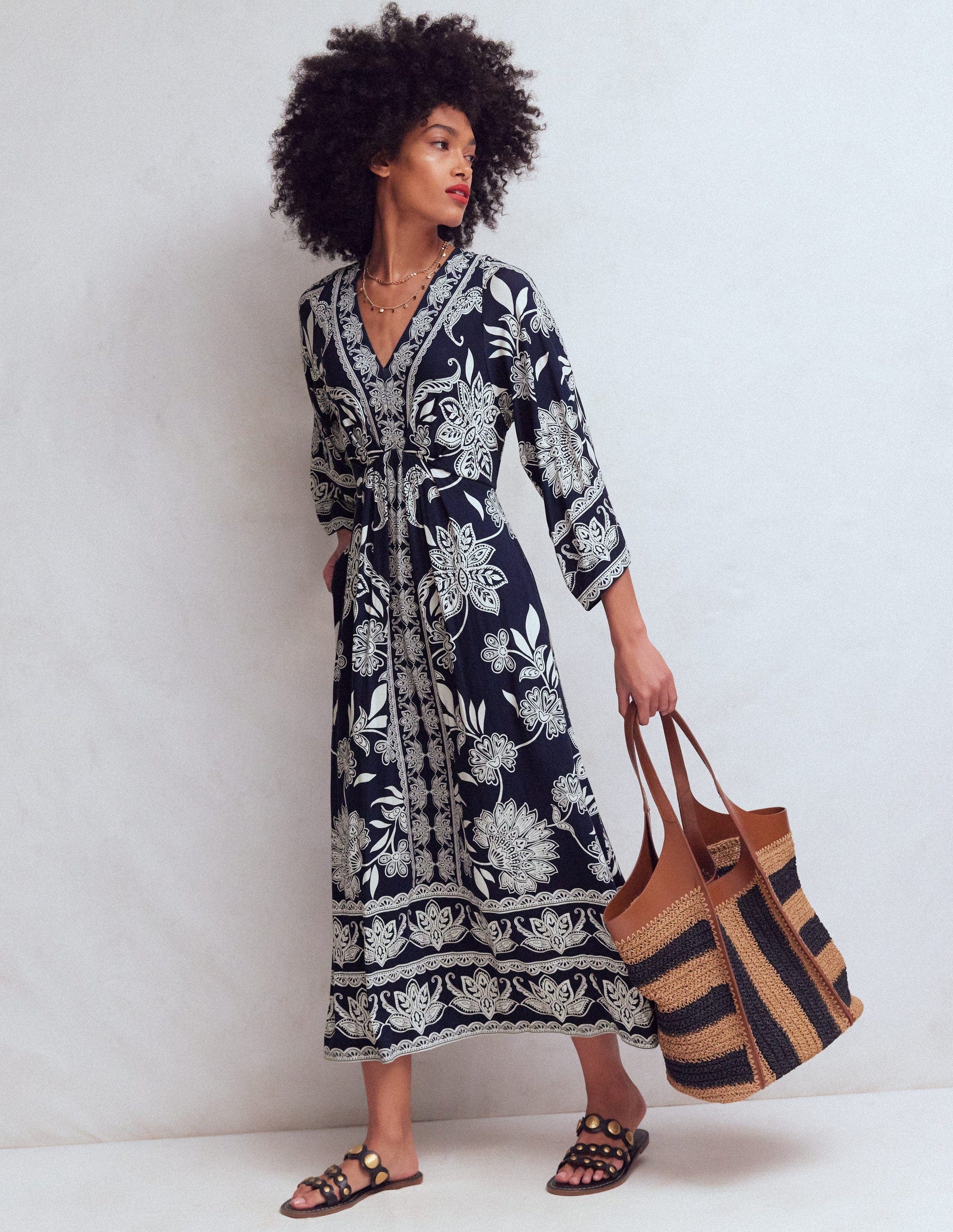 The search for an easy spring dress with sleeves ends here—perfect for ...