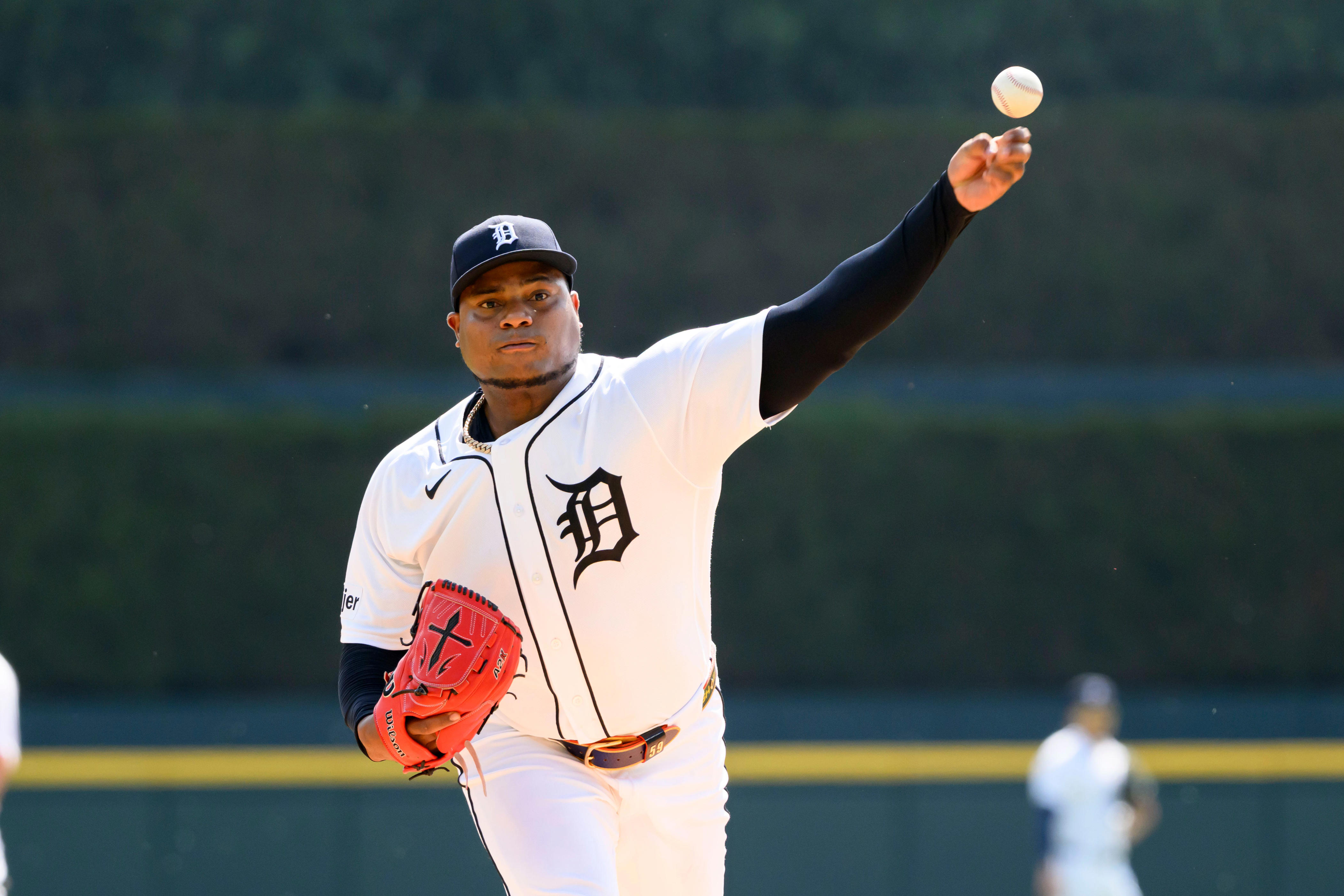 Tigers put clamps on Cardinals on opening day: 'That was pretty awesome'