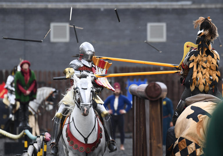 15 smashing pictures as knights from around the world come to Leeds for ...