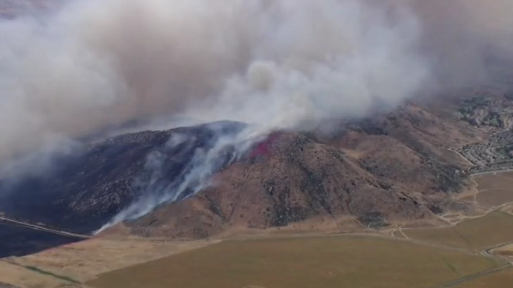 Crews battle Springs Fire in Riverside County, evacuations ordered<br><br>