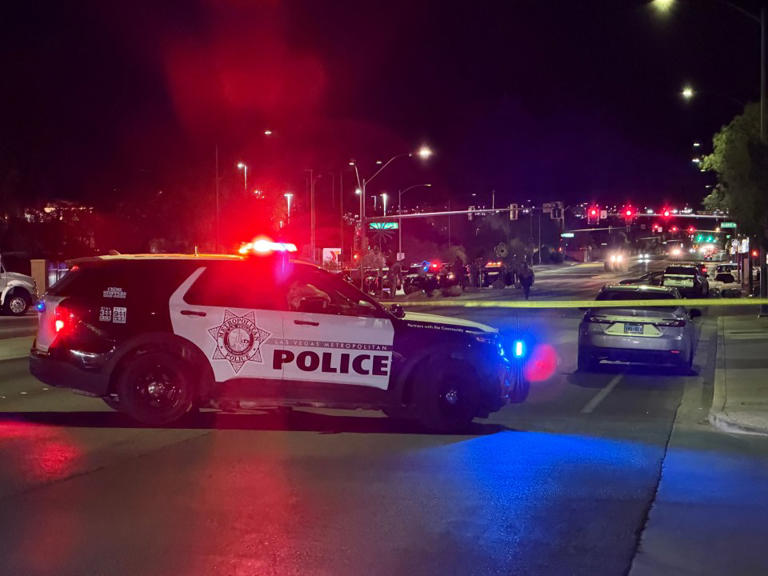 Las Vegas police chase involving stolen car ends in crash; 3 teens, 1 ...