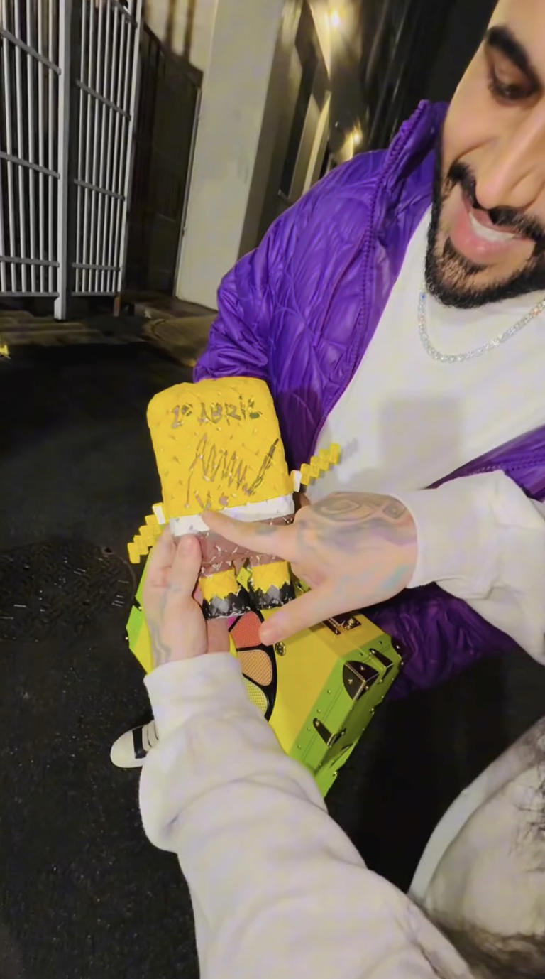 Rapper Tekashi 6ix9ine brags that Maduro signed his SpongeBob toy in ...