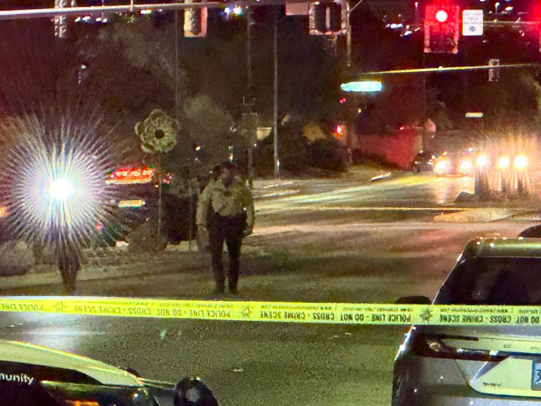 Las Vegas police chase involving stolen car ends in crash; 3 teens, 1 ...