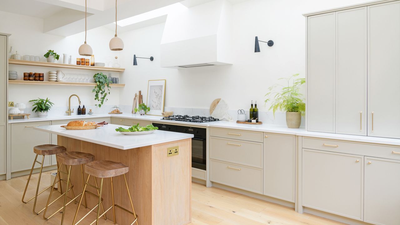Micro kitchen islands are the savvy kitchen storage idea to covet in 2026