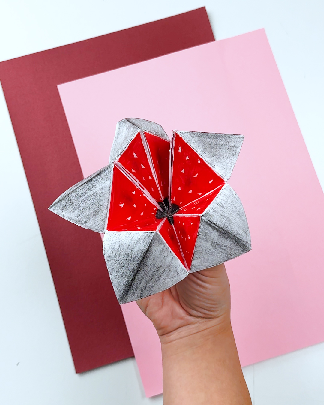 DIY cootie catcher Demogorgon🖤