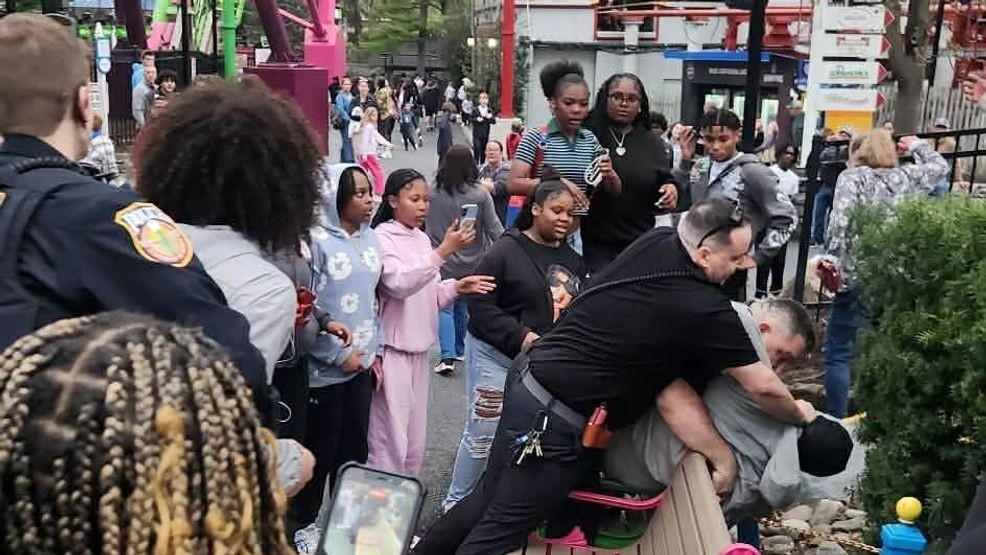 Fight between groups of teens ends in 3 arrests on Hersheypark opening day