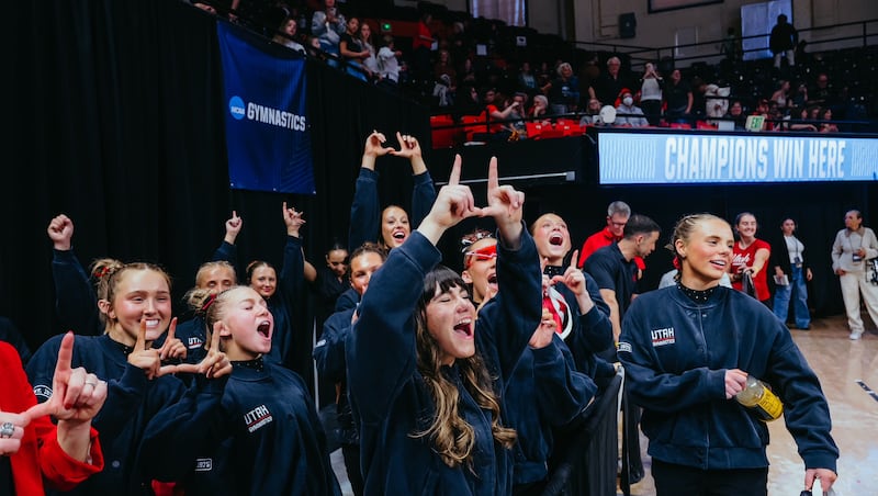 Utah gymnastics wins regional semifinal, advances to Sunday’s final