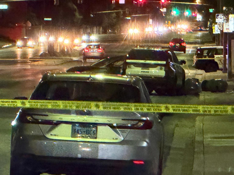 Las Vegas police chase involving stolen car ends in crash; 3 teens, 1 ...