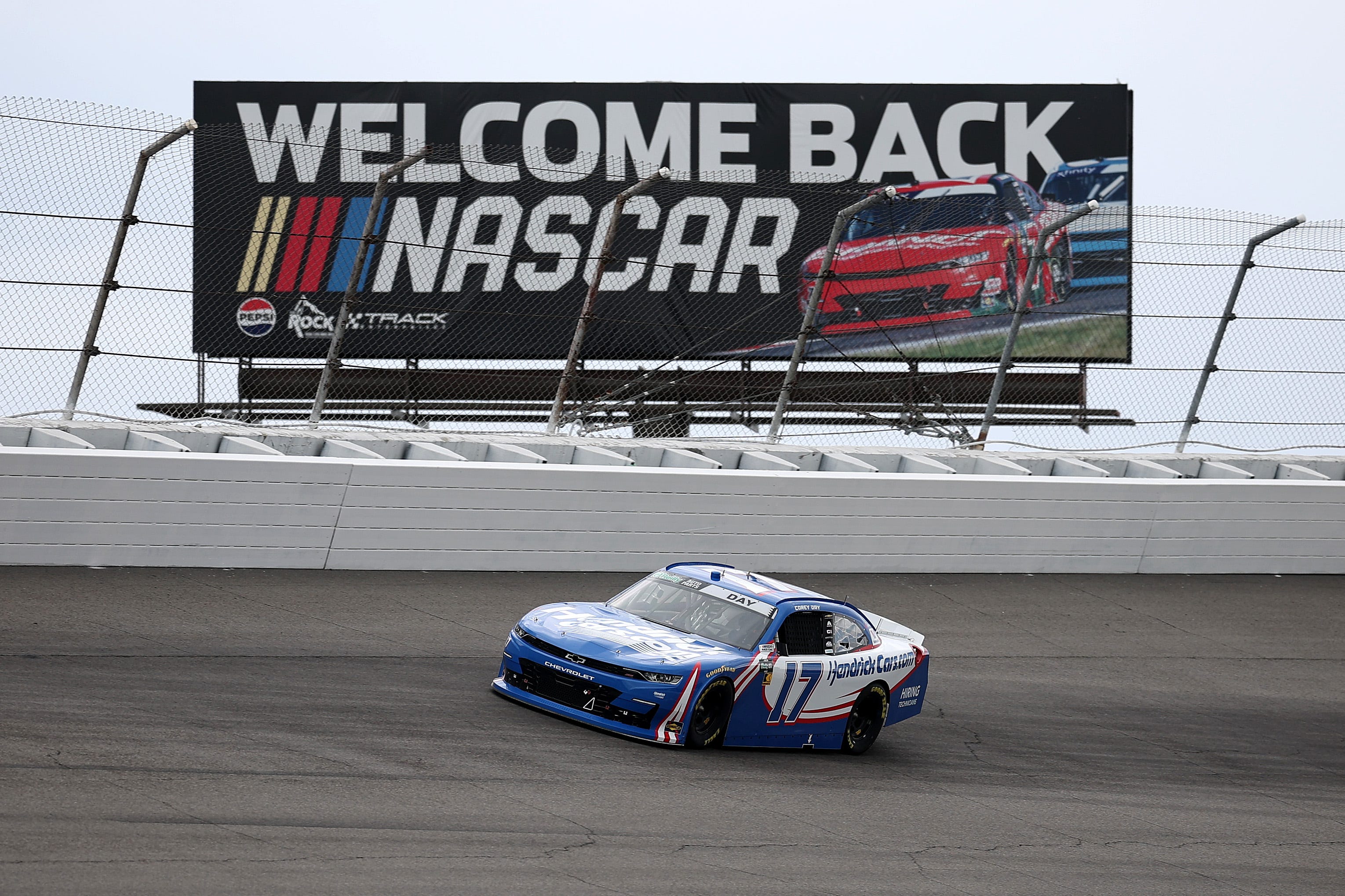 What channel is the NASCAR O'Reilly Series at Kansas on today? Time, TV ...