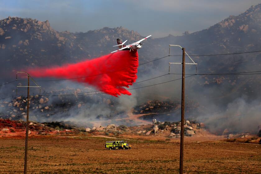 Two fires break out in Southern California amid Santa Ana winds, triggering evacuations<br><br>