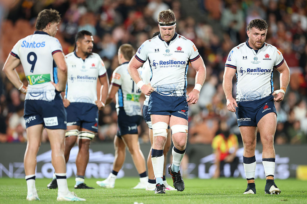 Bumbling Waratahs cop big hit to finals hopes