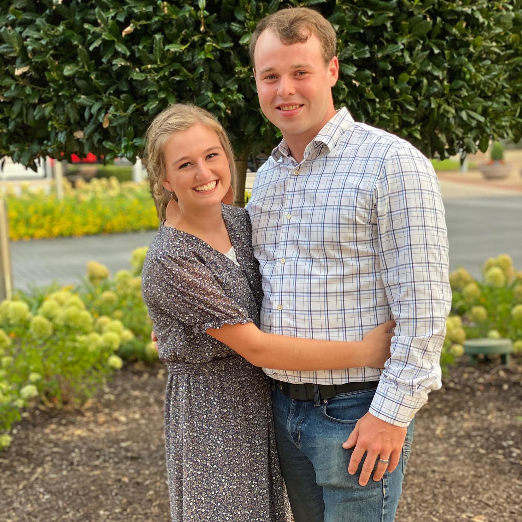 Kendra Duggar put home up for rent, sold items to pay Joseph's $600k bond