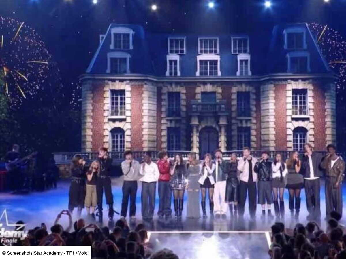 « La tristesse » après le concert de la Star Academy 2025 à Paris Bercy ...