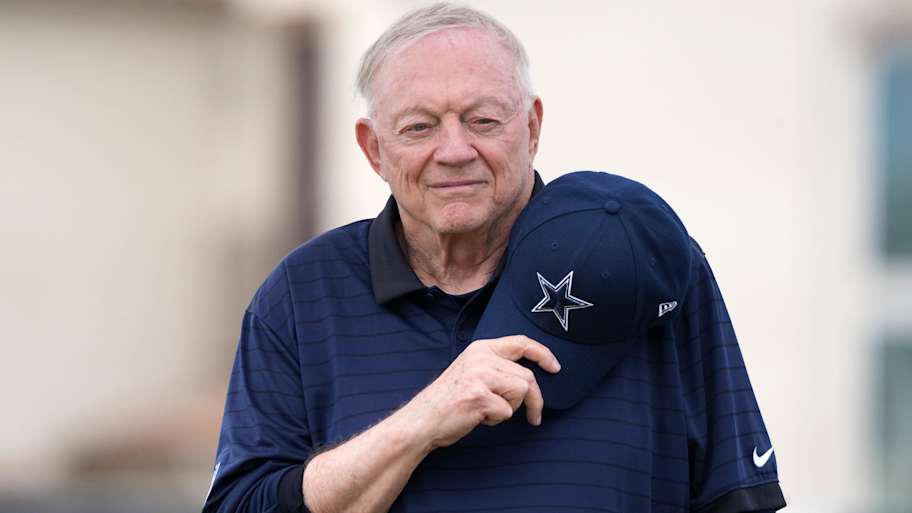 Dallas Cowboys owner Jerry Jones. | Kirby Lee-Imagn Images