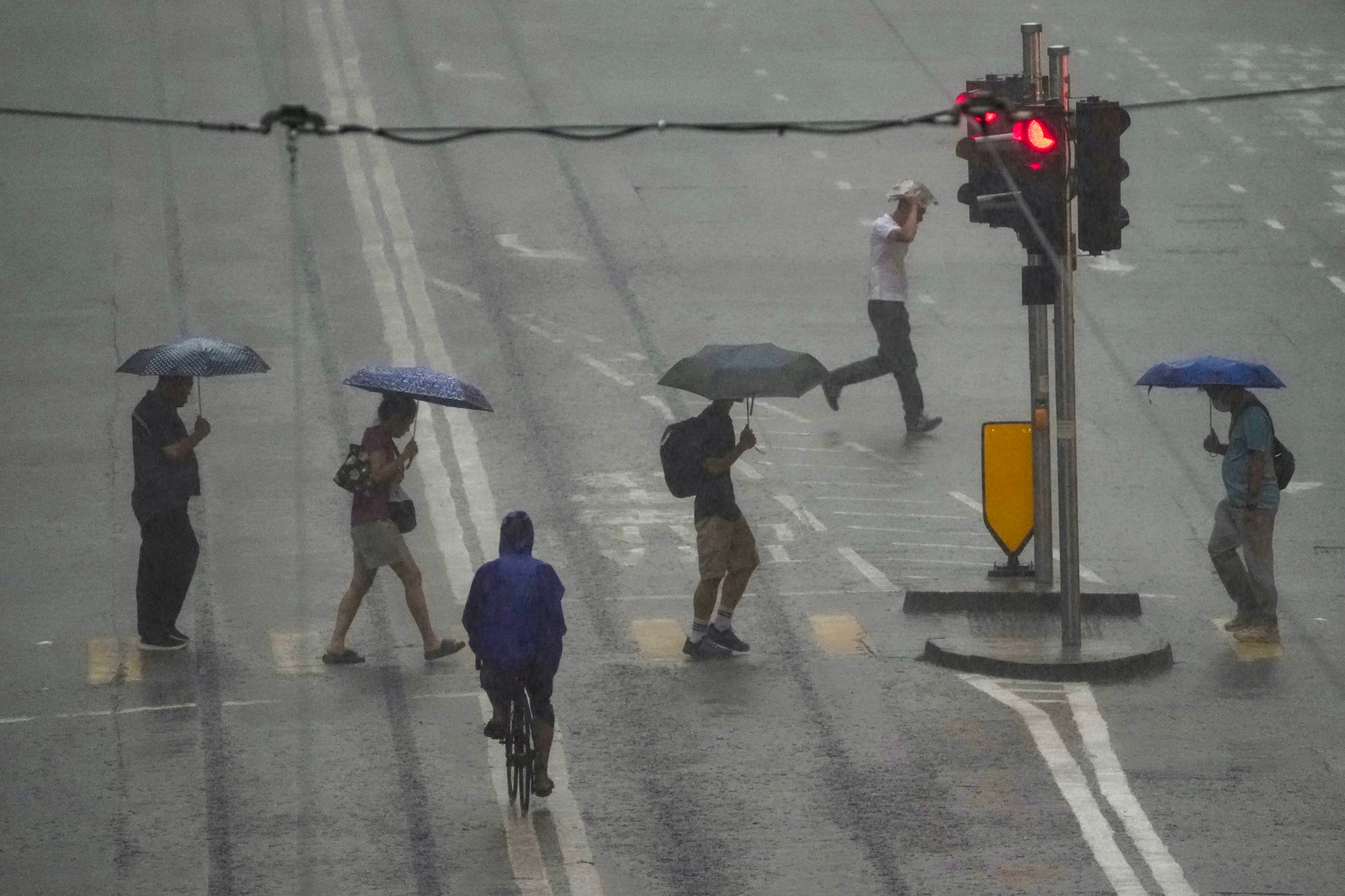 More rain, some thunderstorms on the way for HongKongers