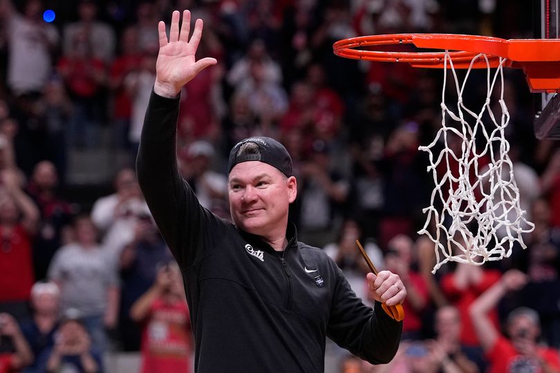 Arizona coach once managed remote Australian motel with wife before ...