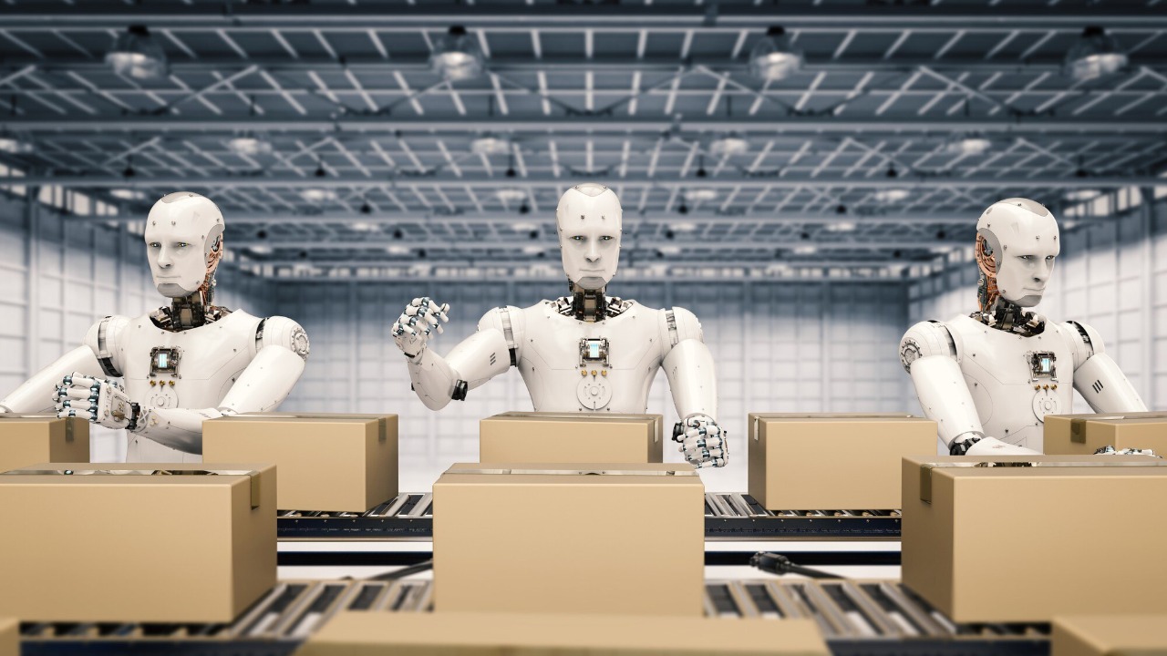 UBTECH tests multi-humanoid robots in live EV factory trial